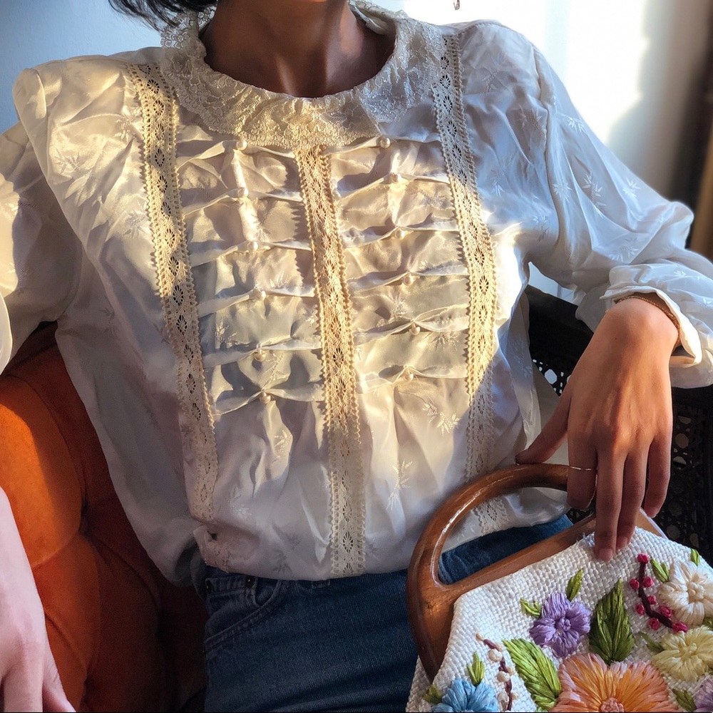 Vintage Edwardian Lace & Satin with pearl details